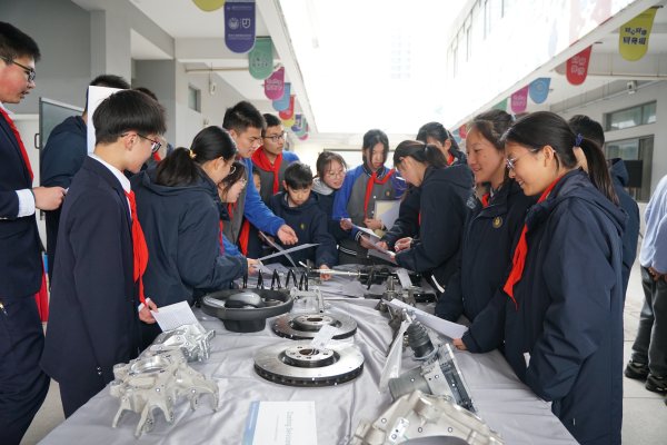 珺牛策略 上海国际汽车城：校企地协同创新，助力新能源汽车产业高质量发展